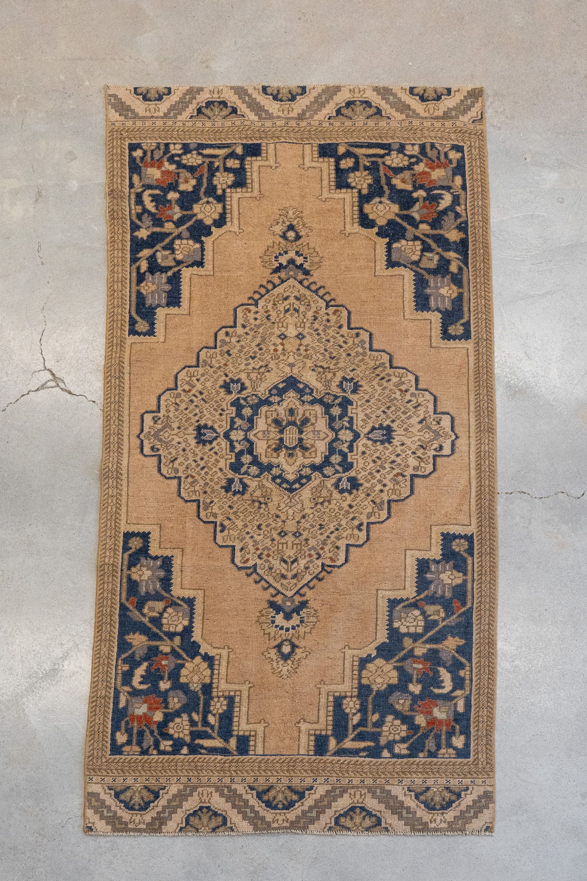 Vintage Turkish Rug 7'0" x 3'4" VINTAGE - rug Rug & Weave Rugs