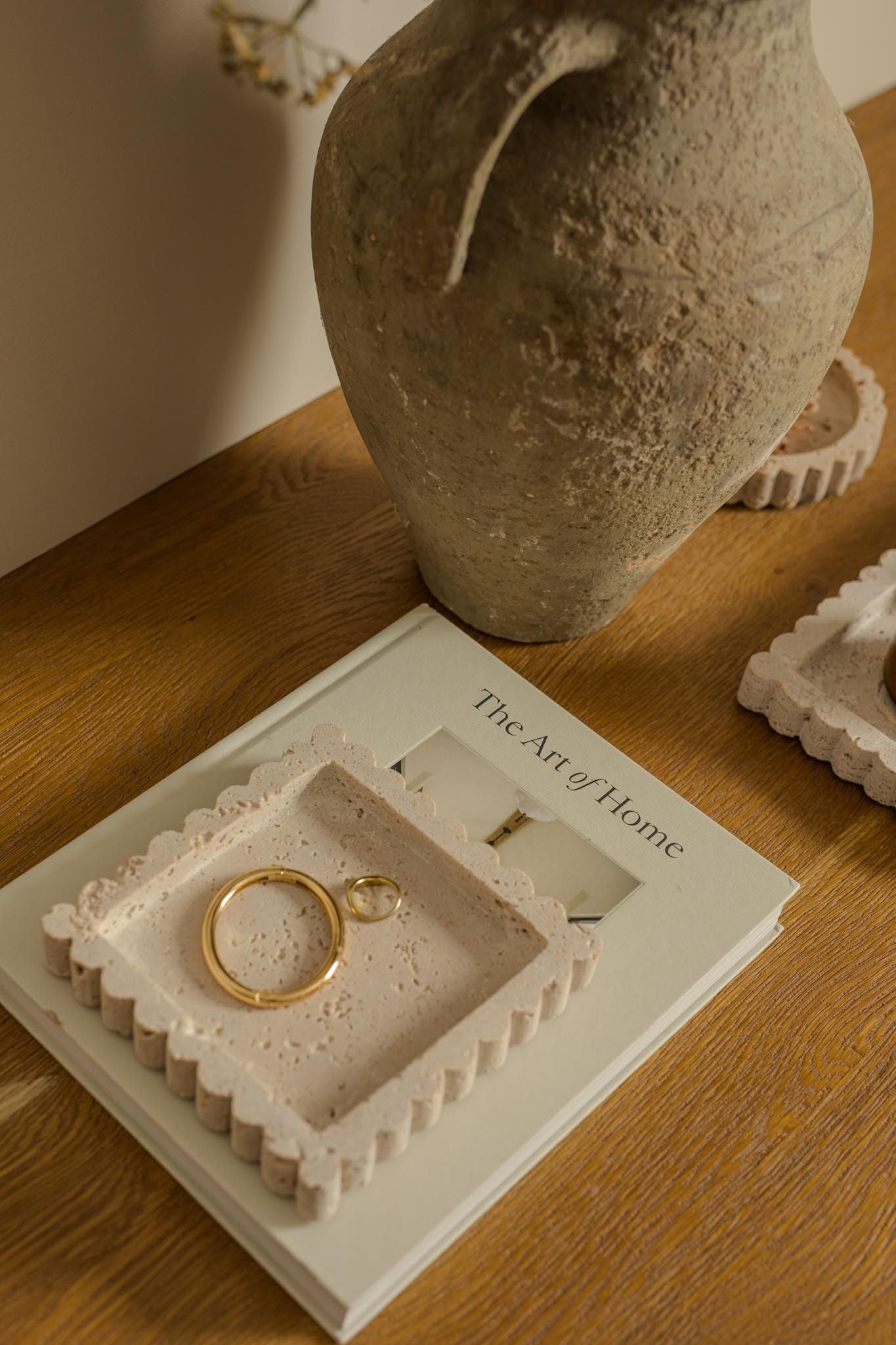 Travertine Scallop Square Tray - Rug & Weave