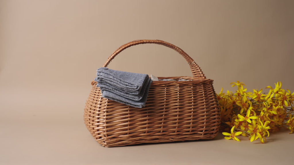 Classic Willow Picnic Basket - Rug & Weave