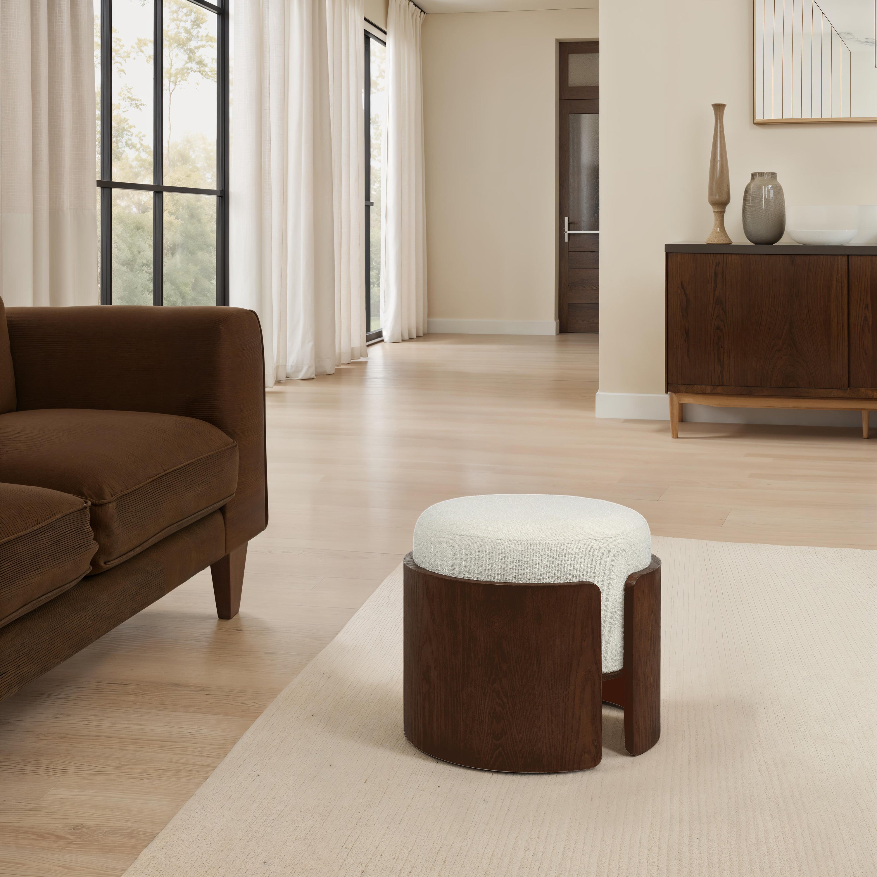 Capso Ottoman FURNITURE - ottoman Renwil