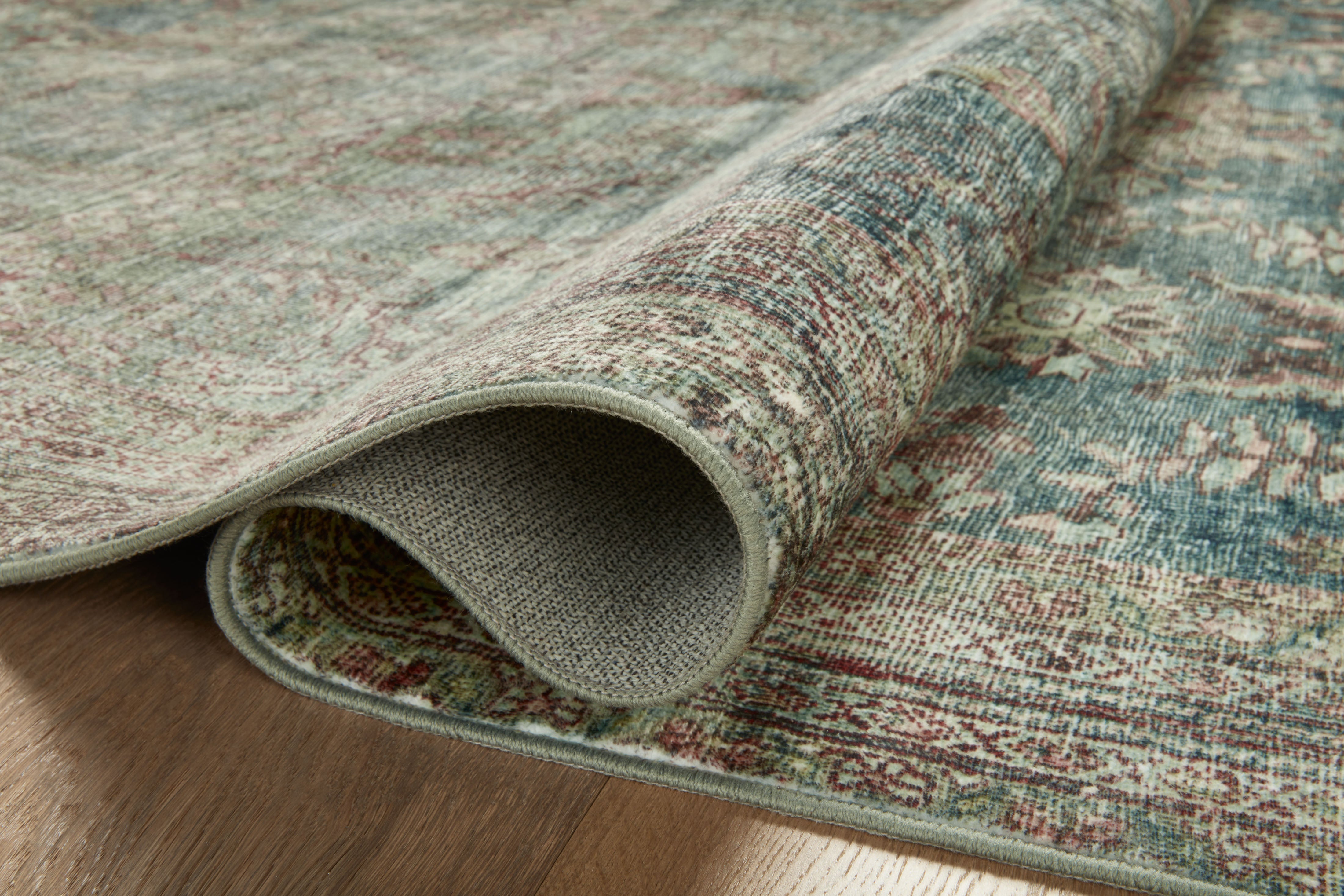 OVERSTOCK - Banks Ocean / Spice Rug - 5'-0" x 7'-6" IN STORE - Sale Rugs Loloi