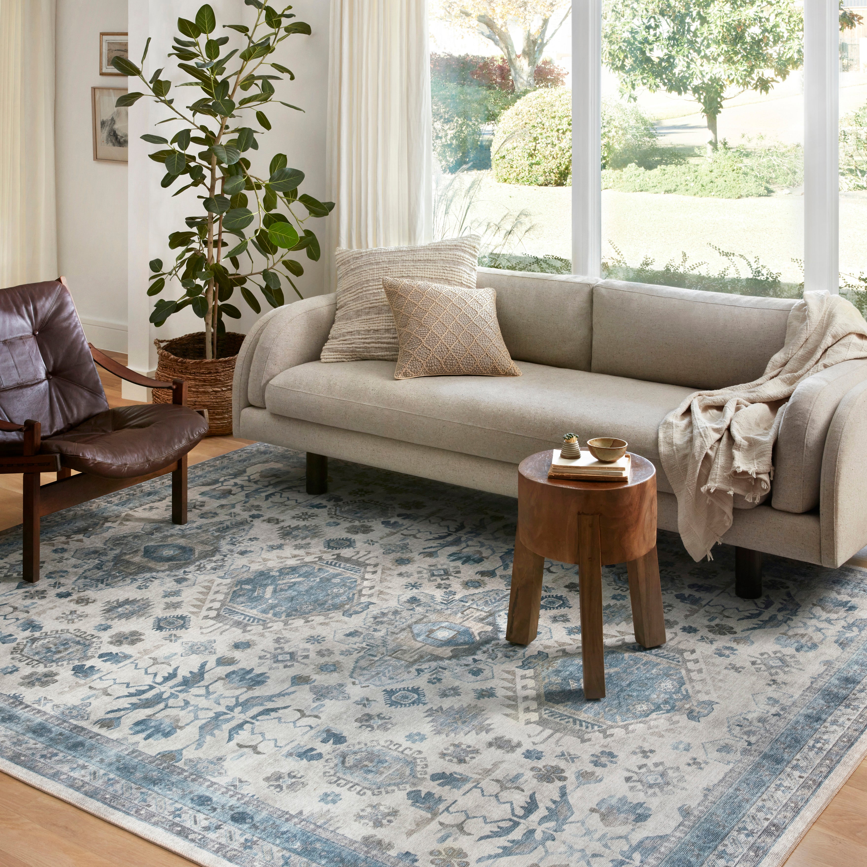 Loloi Heidi Ivory / Ocean Rug - Rug & Weave