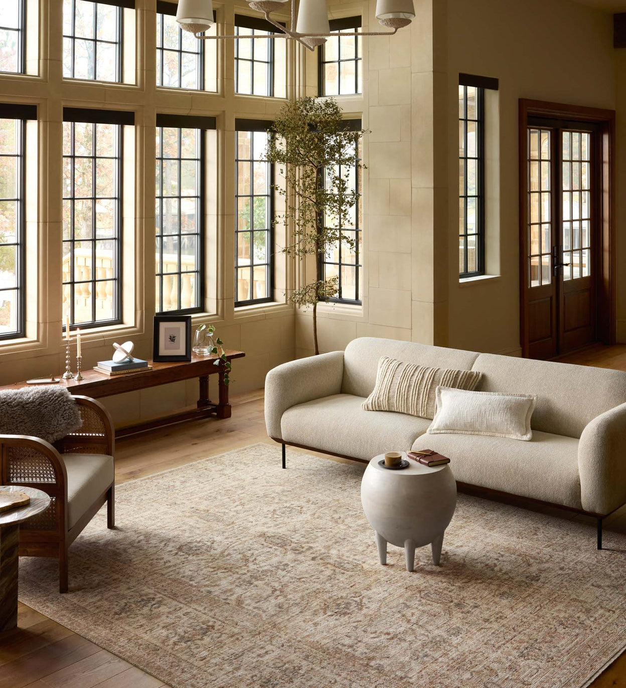 FLOOR MODEL - Loloi Heritage Ivory / Natural Rug - 9' x 12' RUGS - floor model Loloi