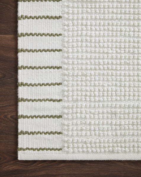 Loloi Sadie White Indoor/Outdoor Rug - Rug & Weave
