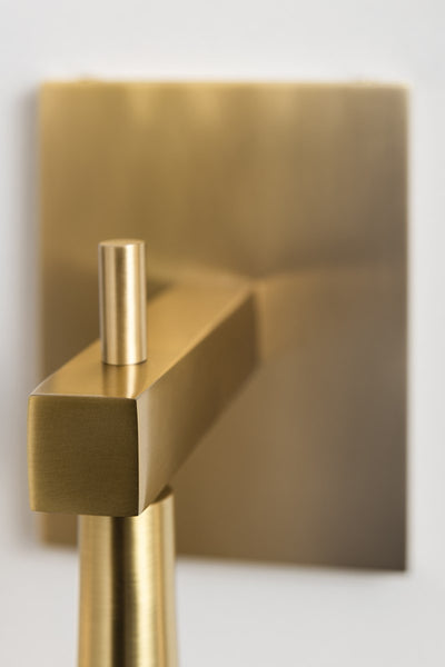 Ariana Wall Sconce - Rug & Weave